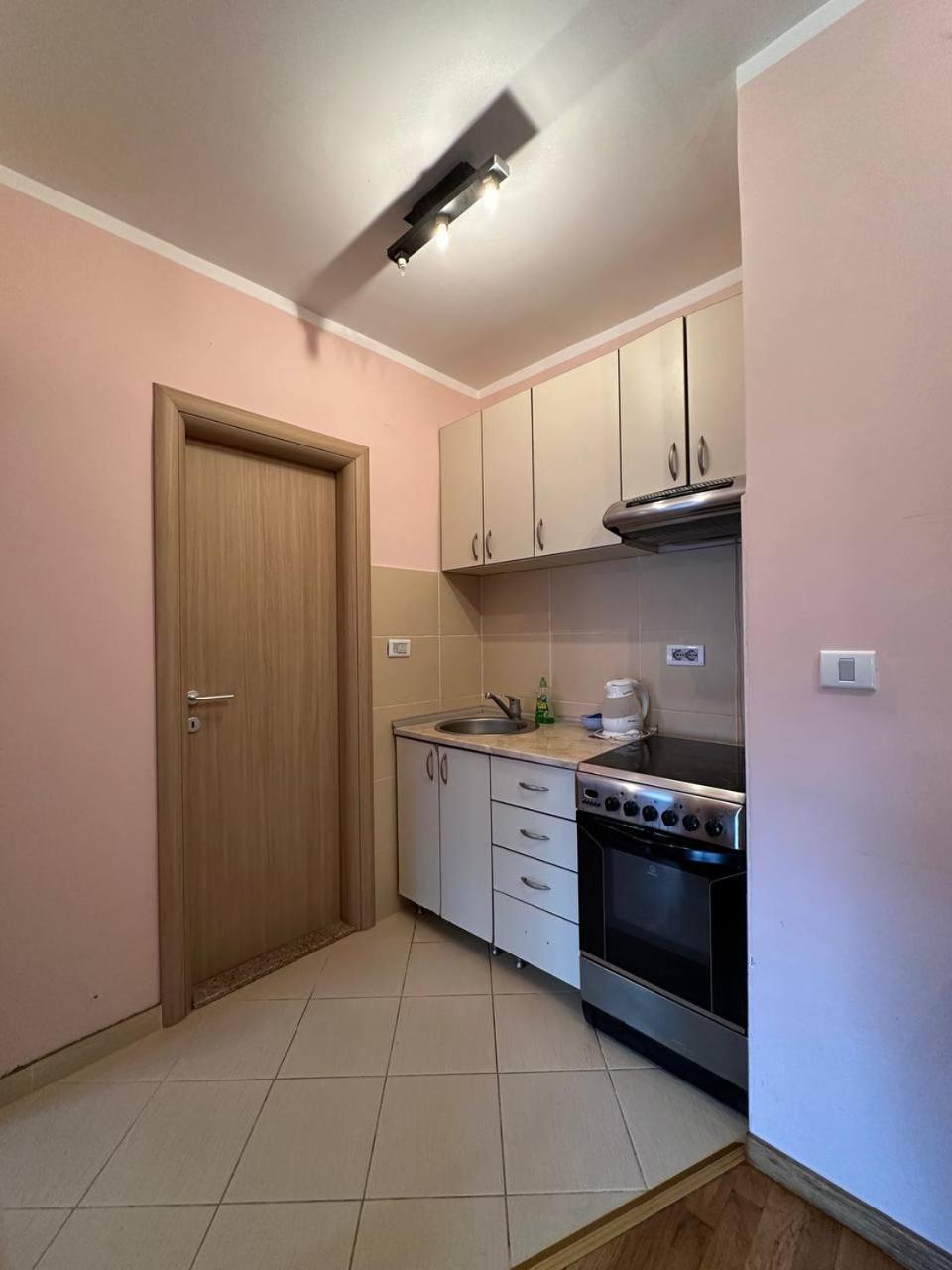 Apartment Lido Of Herceg Novi Bijela Eksteriør billede